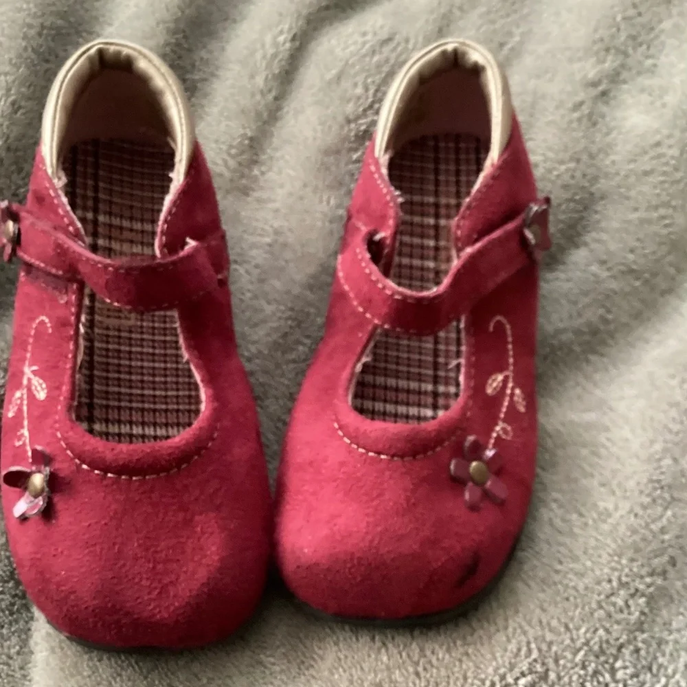 Baby Girl Maroon Red Dress Shoes Size 6.5 READ Flowers burgundy